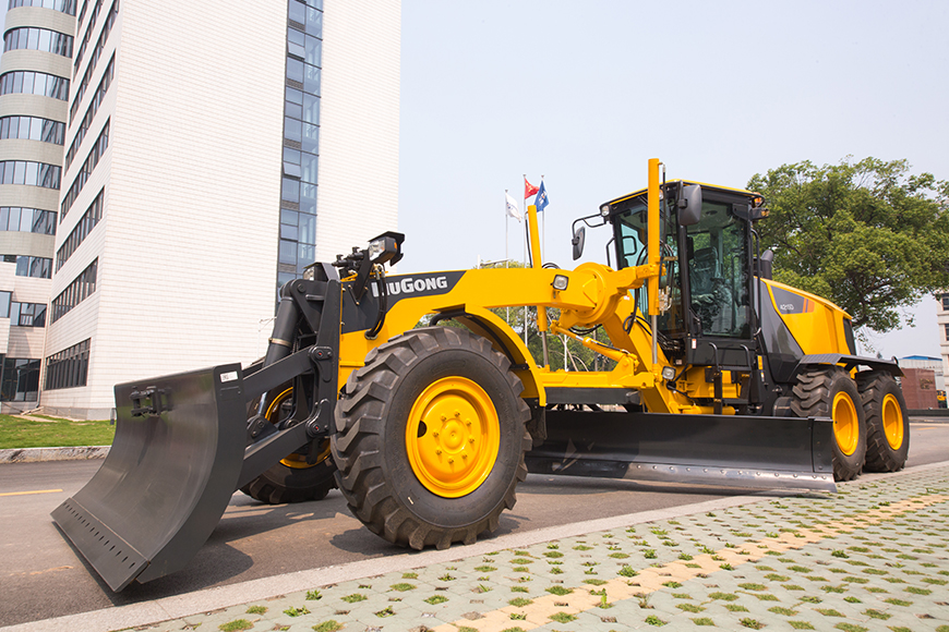 Контент: LiuGong CLG 4215D AWD вошел в обзор самых популярных автогрейдеров на exkavator.ru